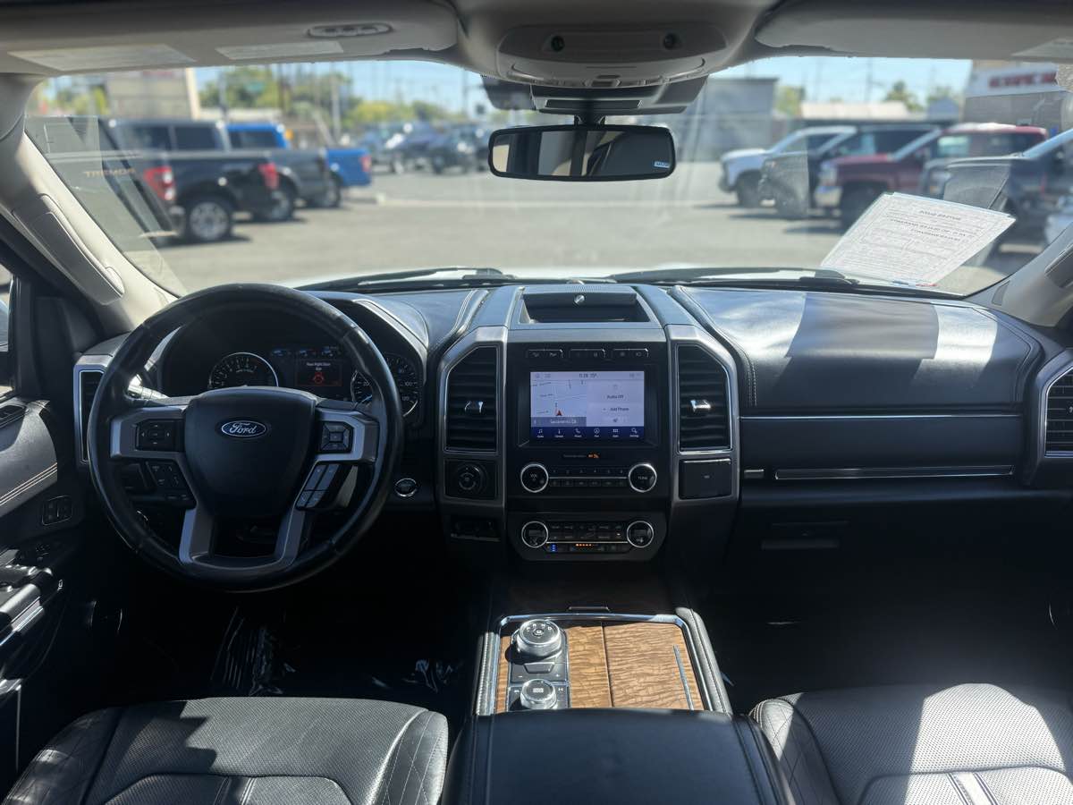 Ford Expedition photo 9
