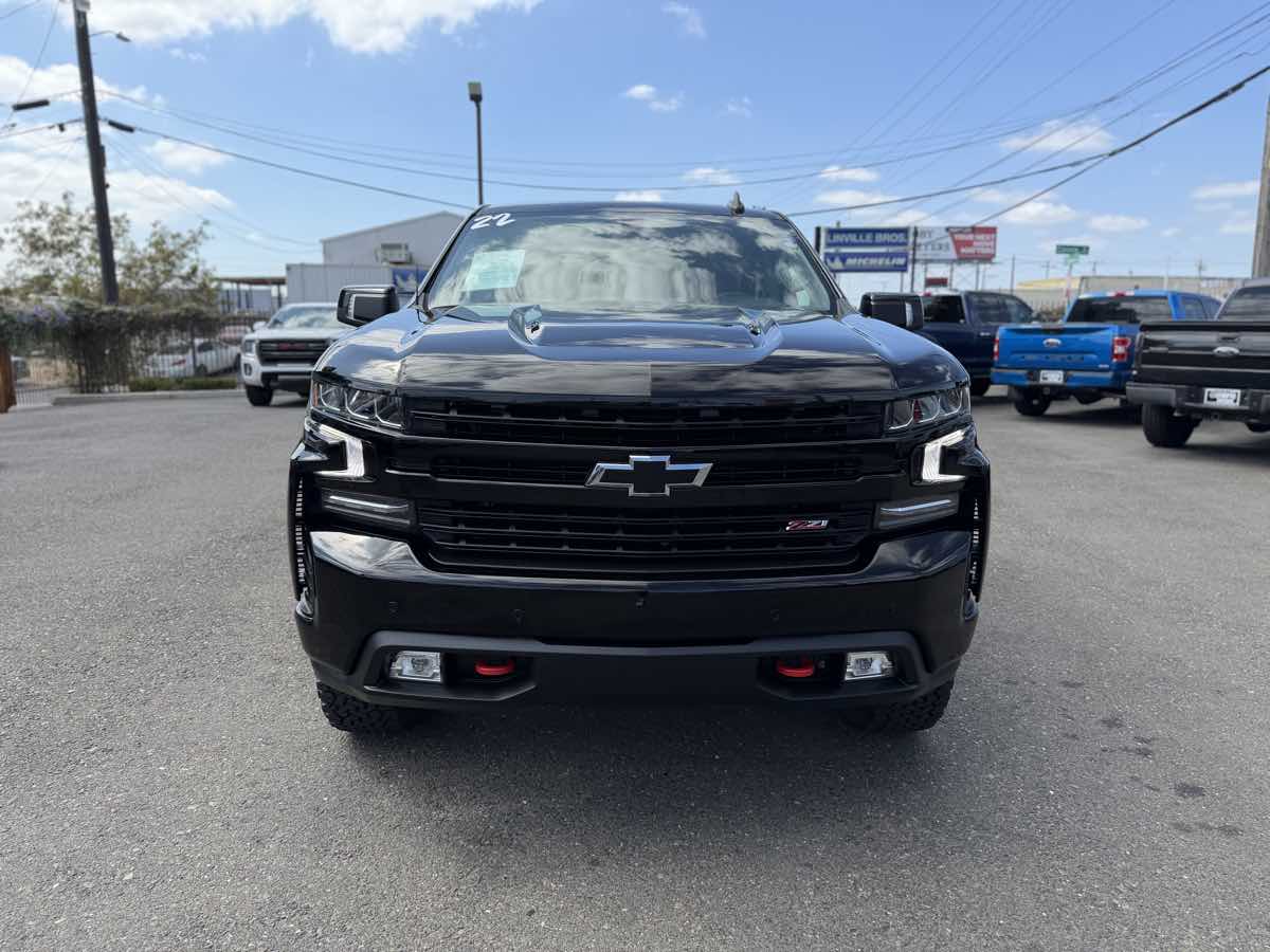 Chevrolet Silverado photo 7