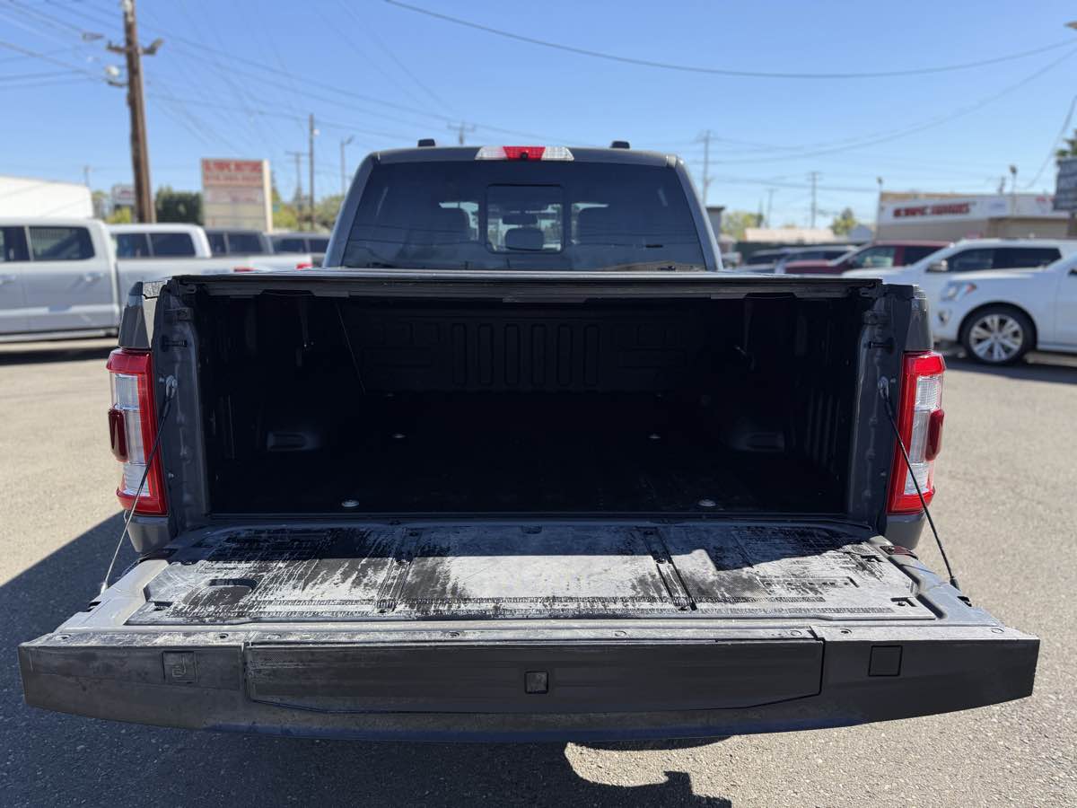 Ford F-150 photo 4
