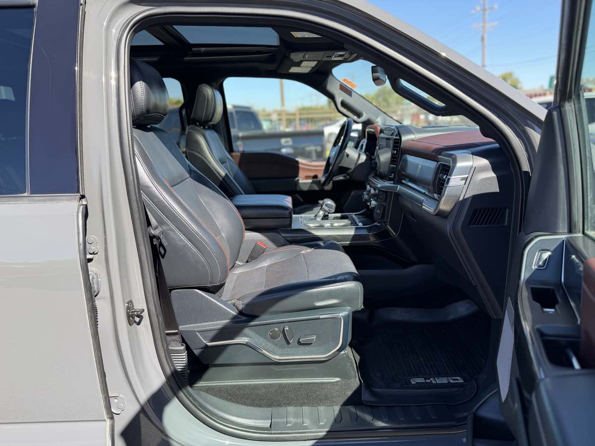 Ford F-150 photo 11