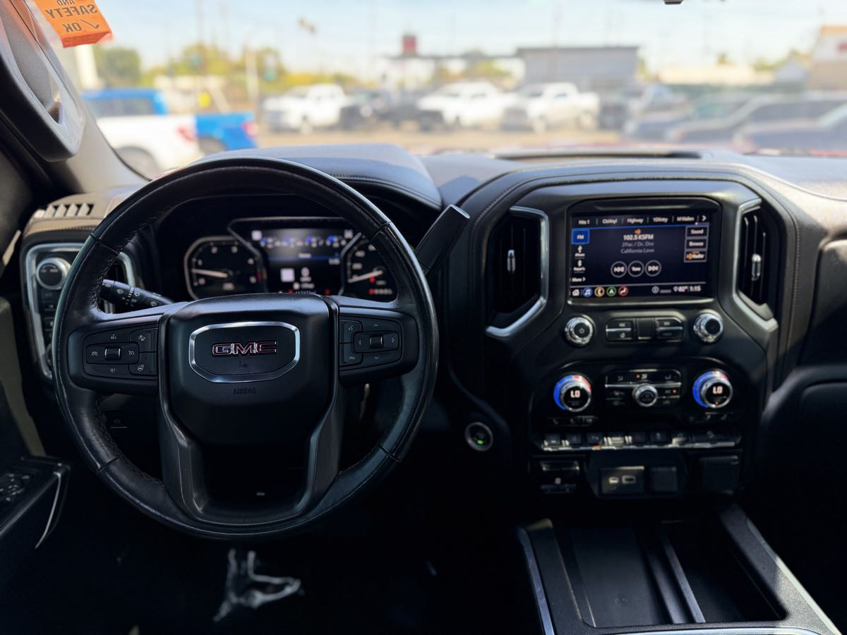 GMC Sierra photo 7