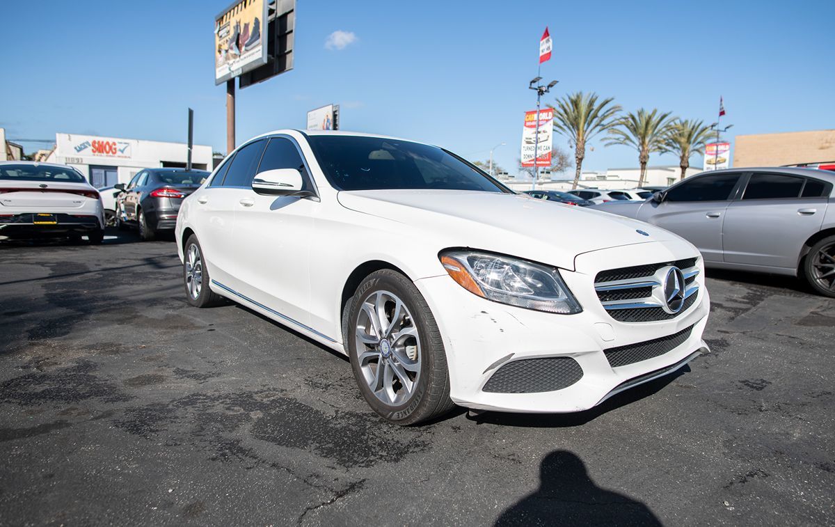 2017 Mercedes-Benz C 300 Sedan