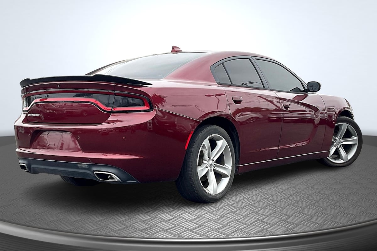 Sold 2018 Dodge Charger SXT Plus in Hawthorne