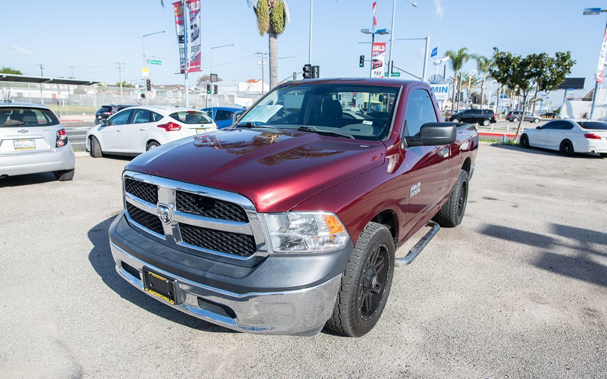 2017 Ram 1500 Tradesman photo 4