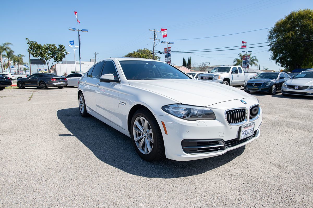 2014 BMW 5 Series 528i