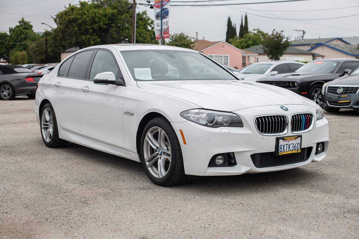 2016 BMW 5 Series 528i