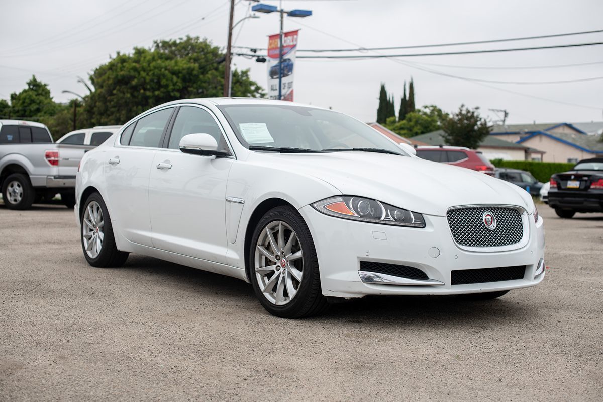 2014 Jaguar XF I4 T