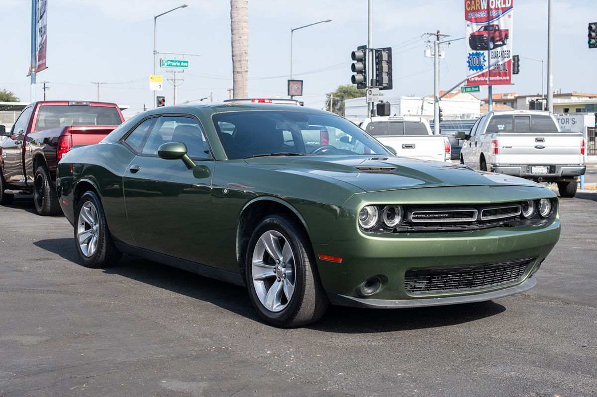 2020 Dodge Challenger SXT