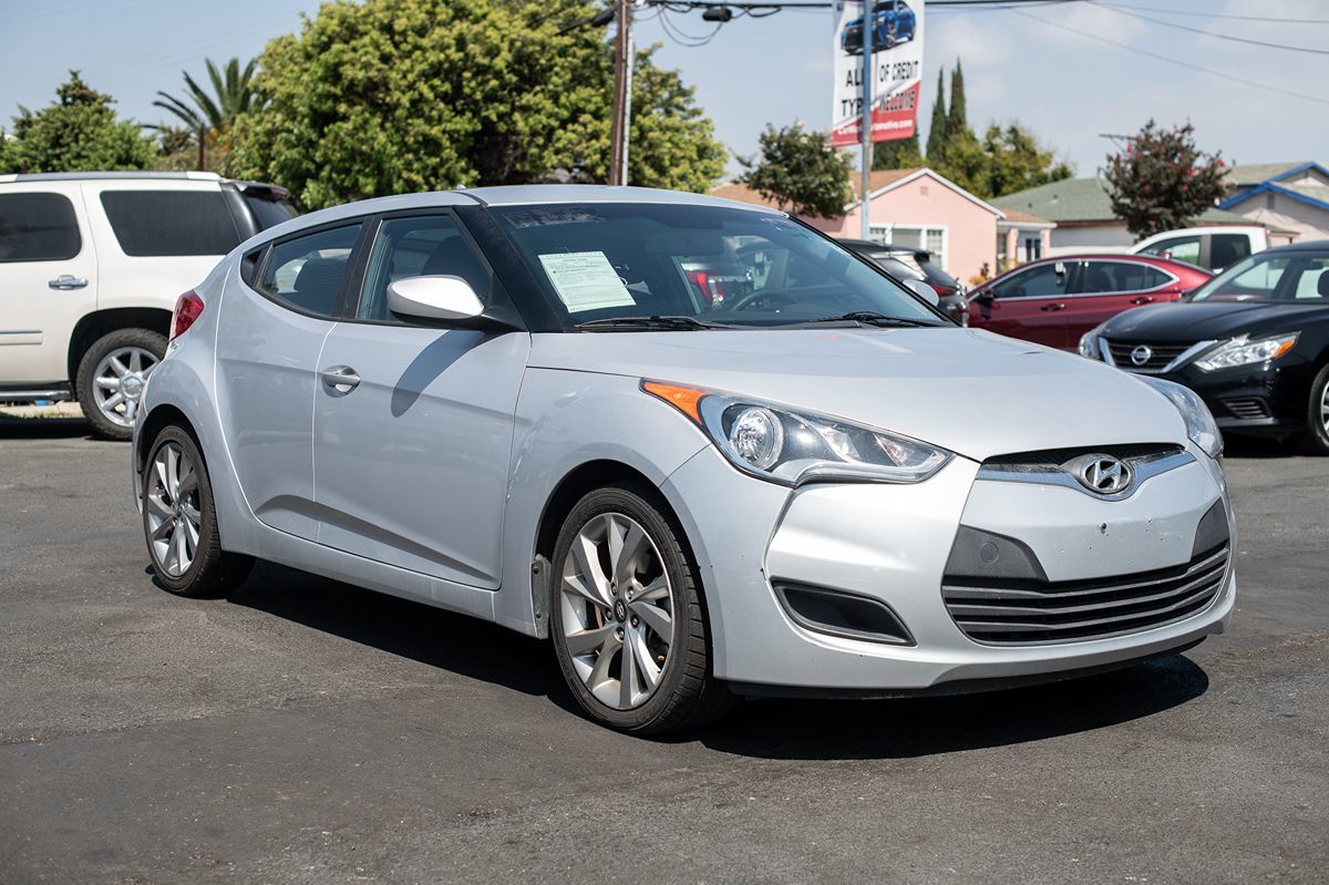 2016 Hyundai Veloster 