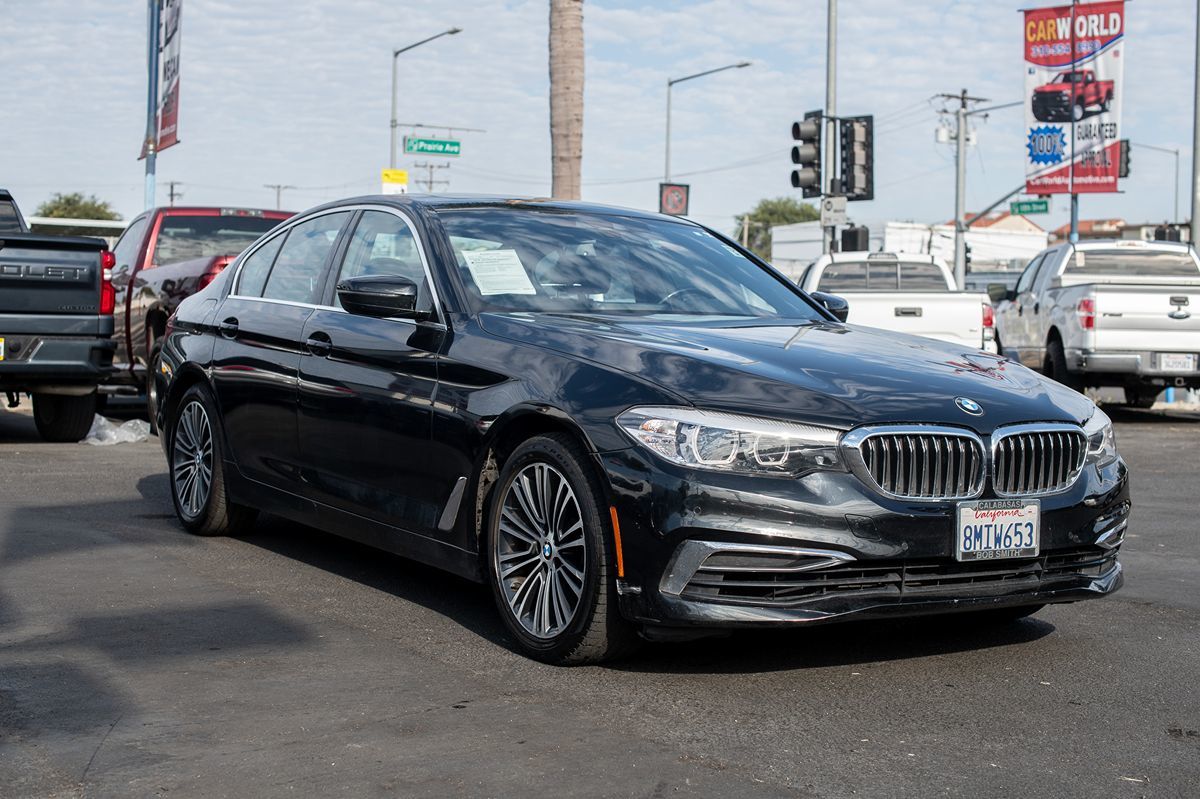 2019 BMW 5 Series 540i