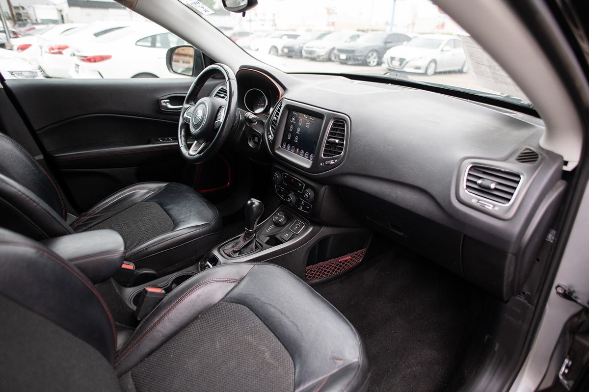 2019 Jeep Compass Trailhawk photo 13