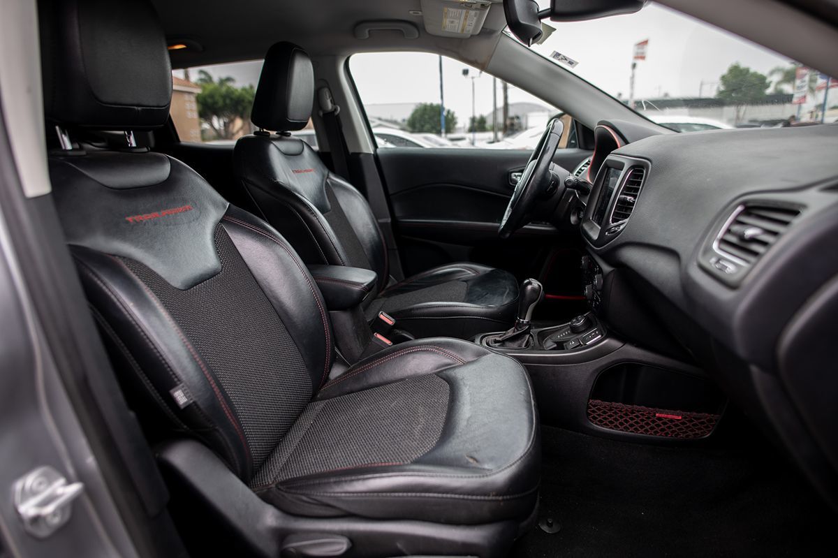 2019 Jeep Compass Trailhawk photo 14