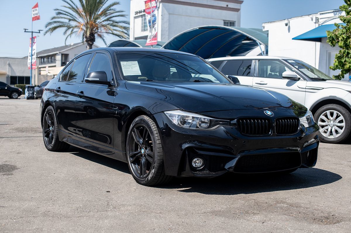 2015 BMW 3 Series 328i