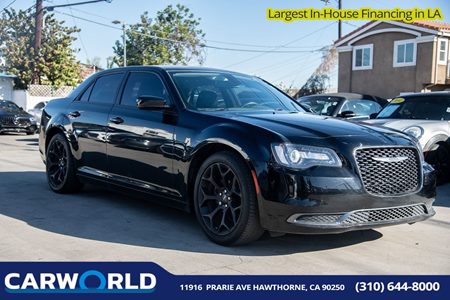 2019 Chrysler 300 Touring