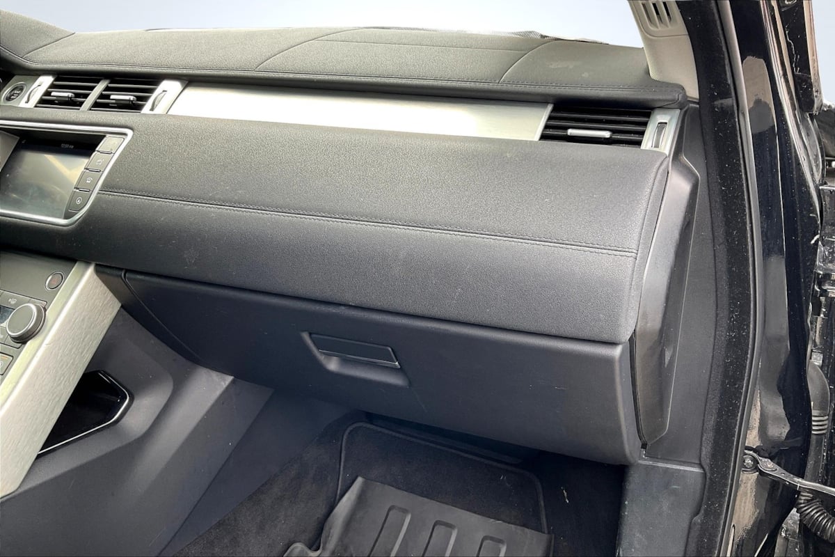 Land Rover Range Rover Evoque photo 17
