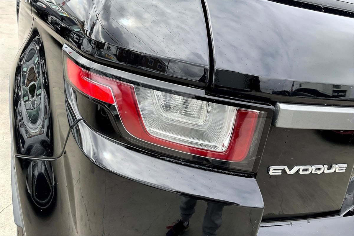 Land Rover Range Rover Evoque photo 29