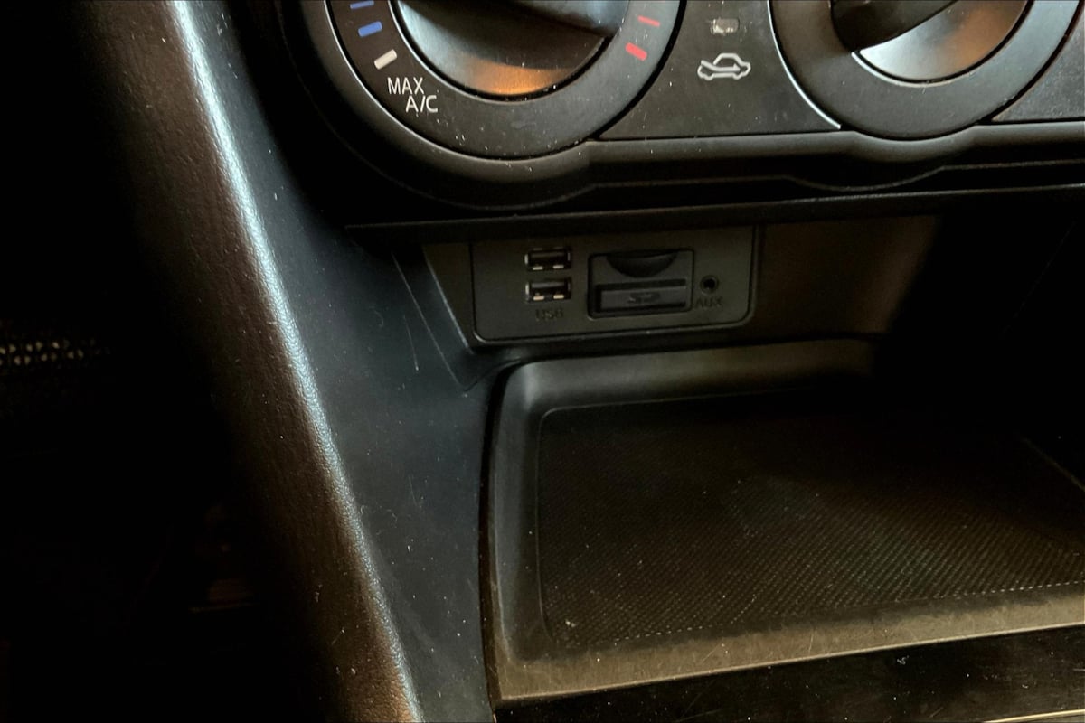 Mazda Mazda3 photo 31