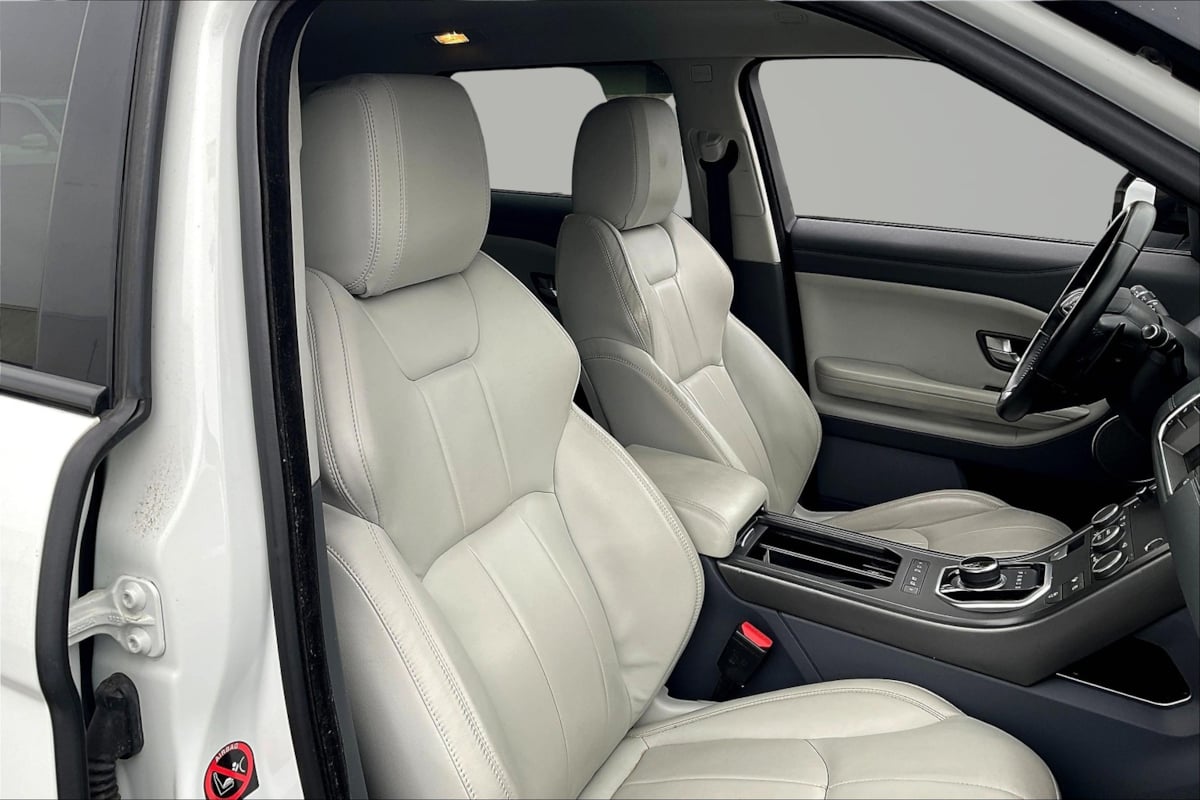 2018 Land Rover Range Rover Evoque SE - Photo 7