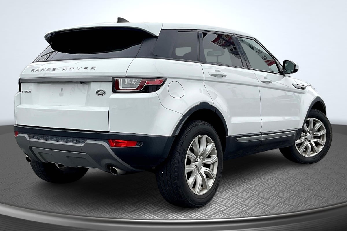 2018 Land Rover Range Rover Evoque SE - Photo 13