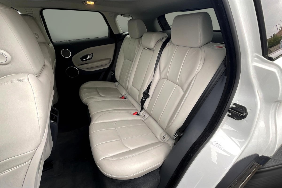 2018 Land Rover Range Rover Evoque SE - Photo 26
