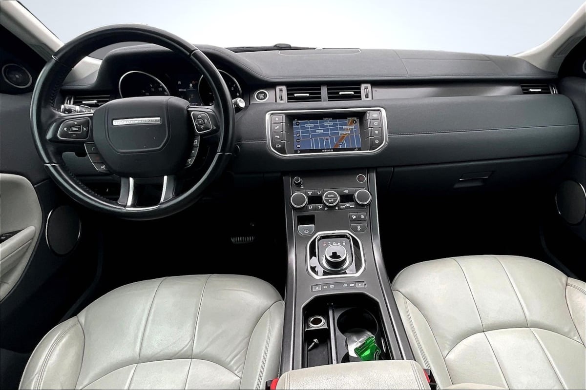 2018 Land Rover Range Rover Evoque SE - Photo 16