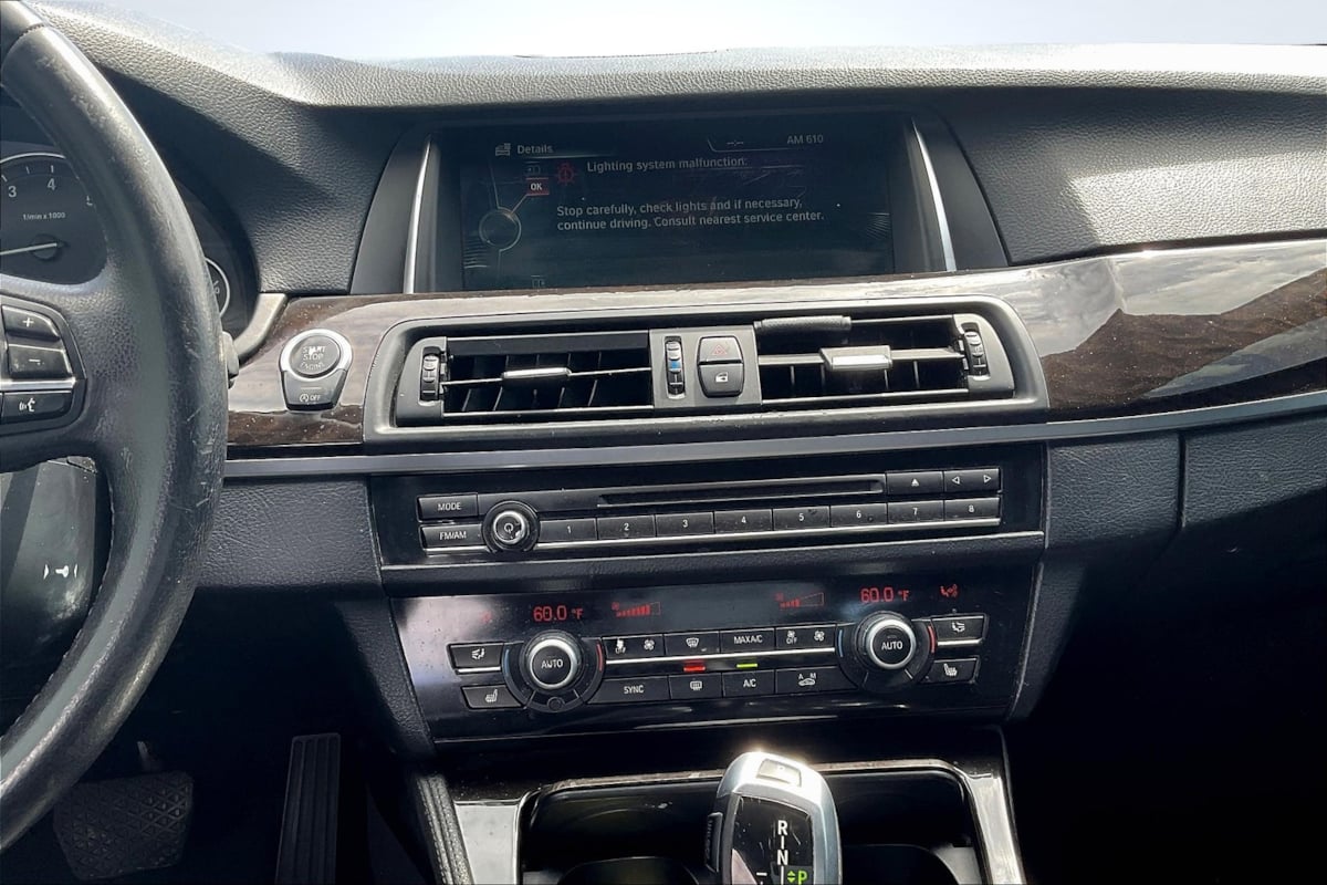 2014 BMW 5 Series 528i - Photo 6