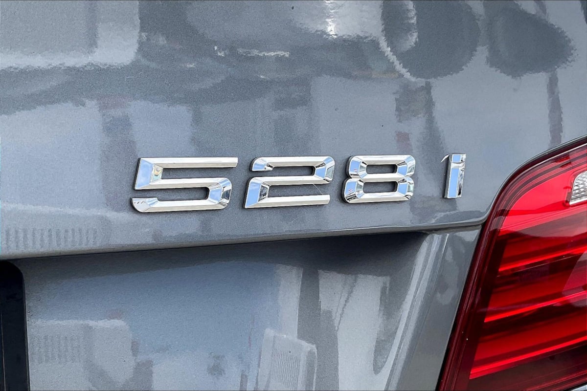 2014 BMW 5 Series 528i - Photo 8