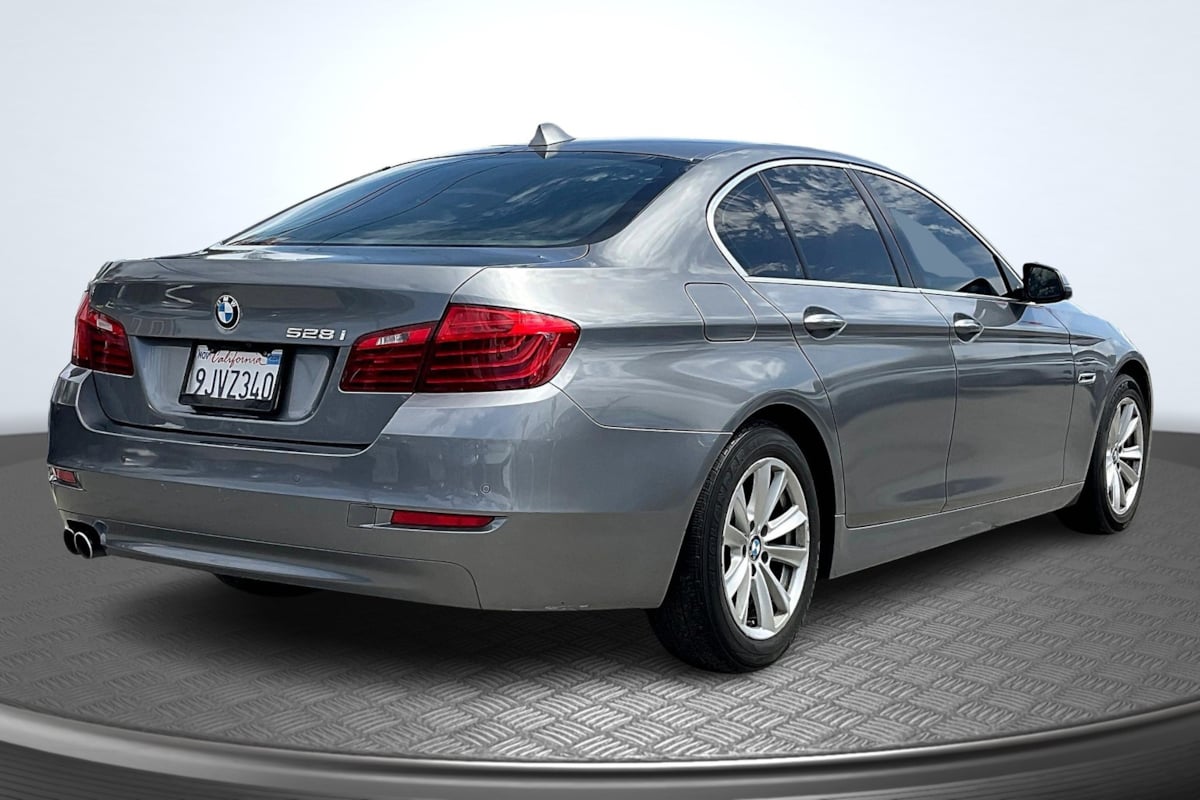 2014 BMW 5 Series 528i - Photo 13