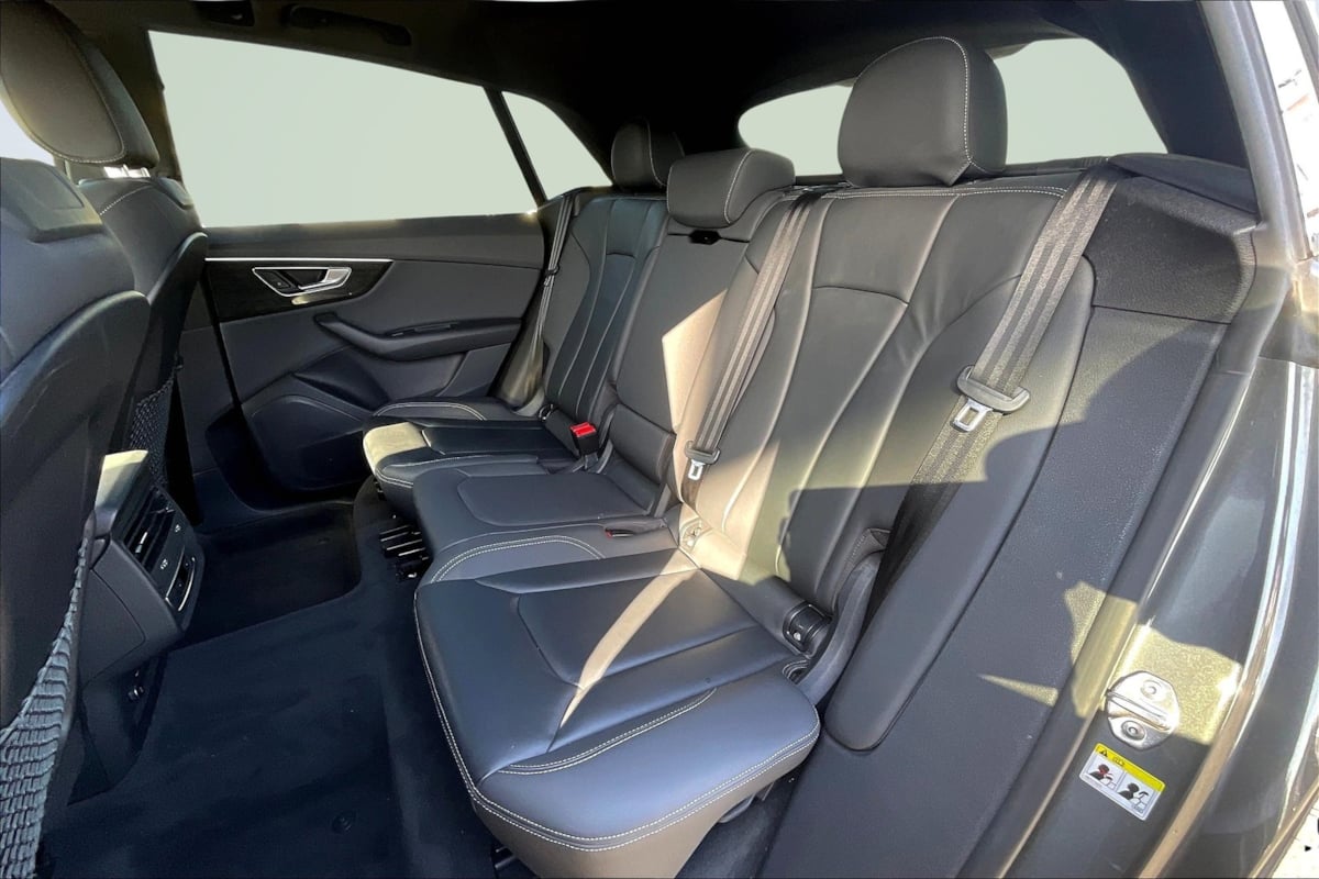 2019 Audi Q8 Premium - Photo 26