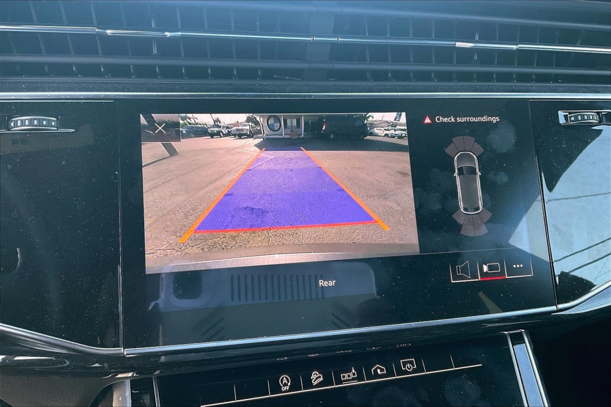 2019 Audi Q8 Premium - Photo 21