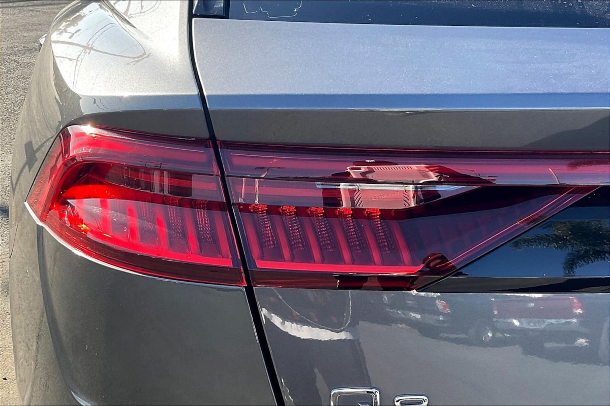 2019 Audi Q8 Premium - Photo 30