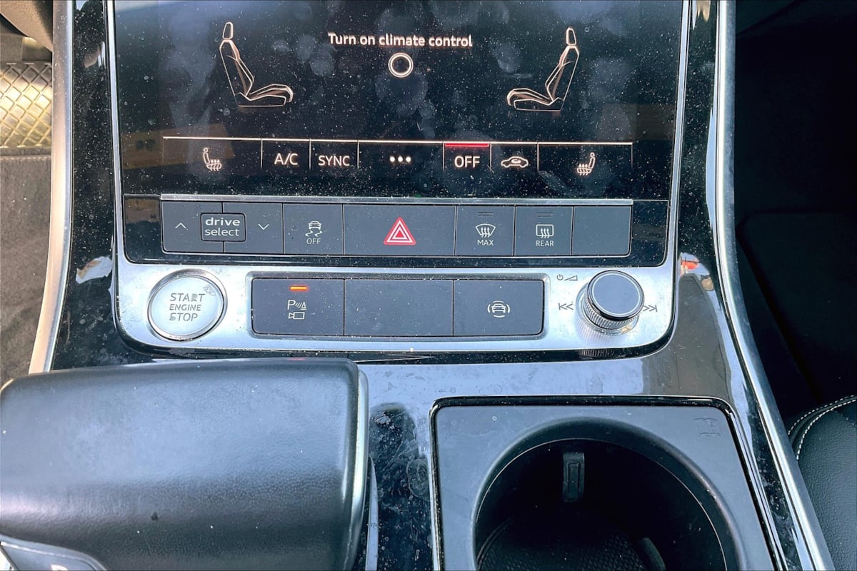 2019 Audi Q8 Premium - Photo 31