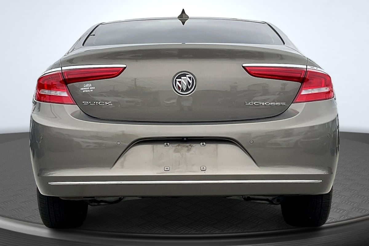 2018 Buick LaCrosse Preferred photo 4