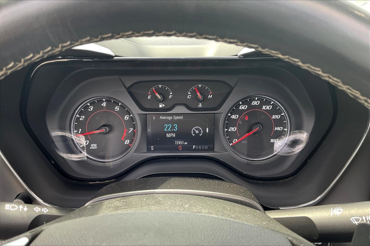 2018 Chevrolet Camaro 1LT photo 18