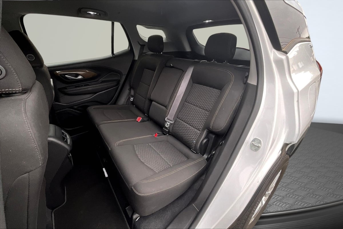 2020 Gmc Terrain SLE photo 23