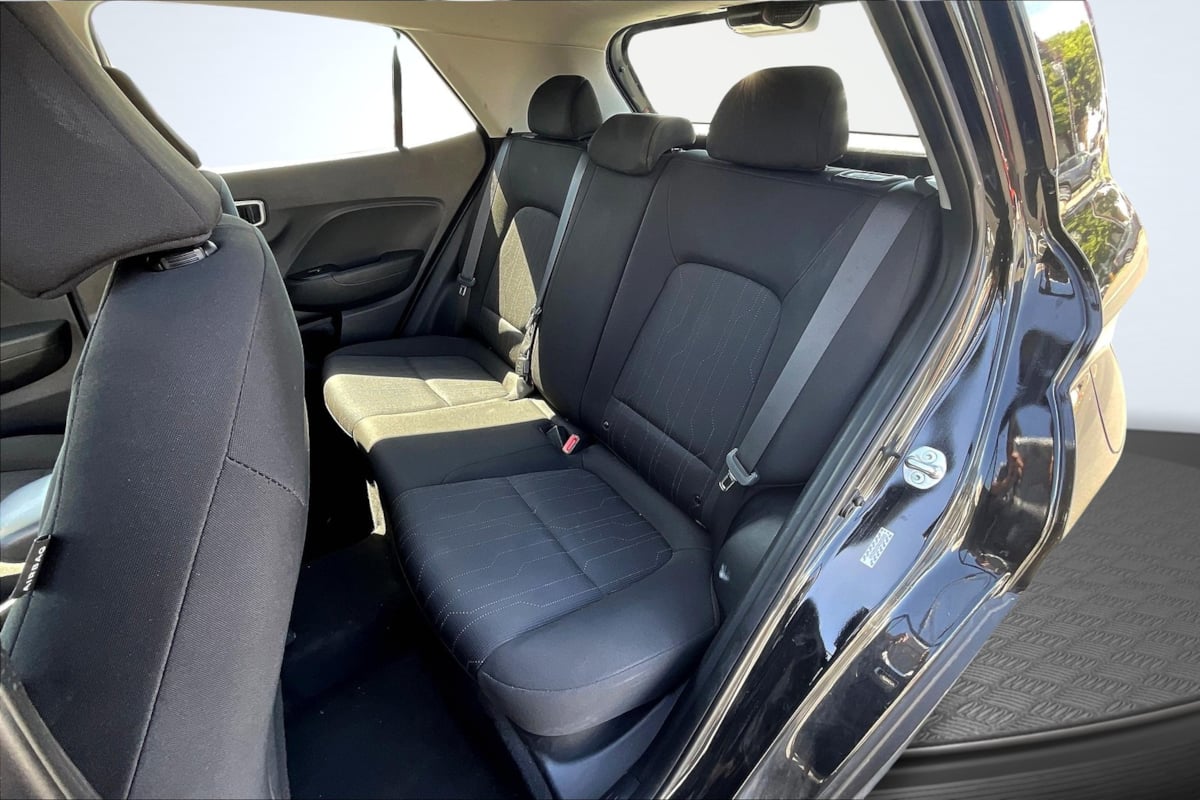 2024 Hyundai Venue SE - Photo 26