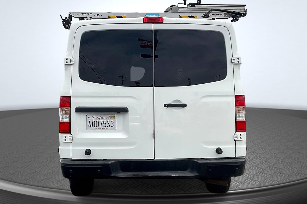 2018 Nissan NV Cargo SV - Photo 4