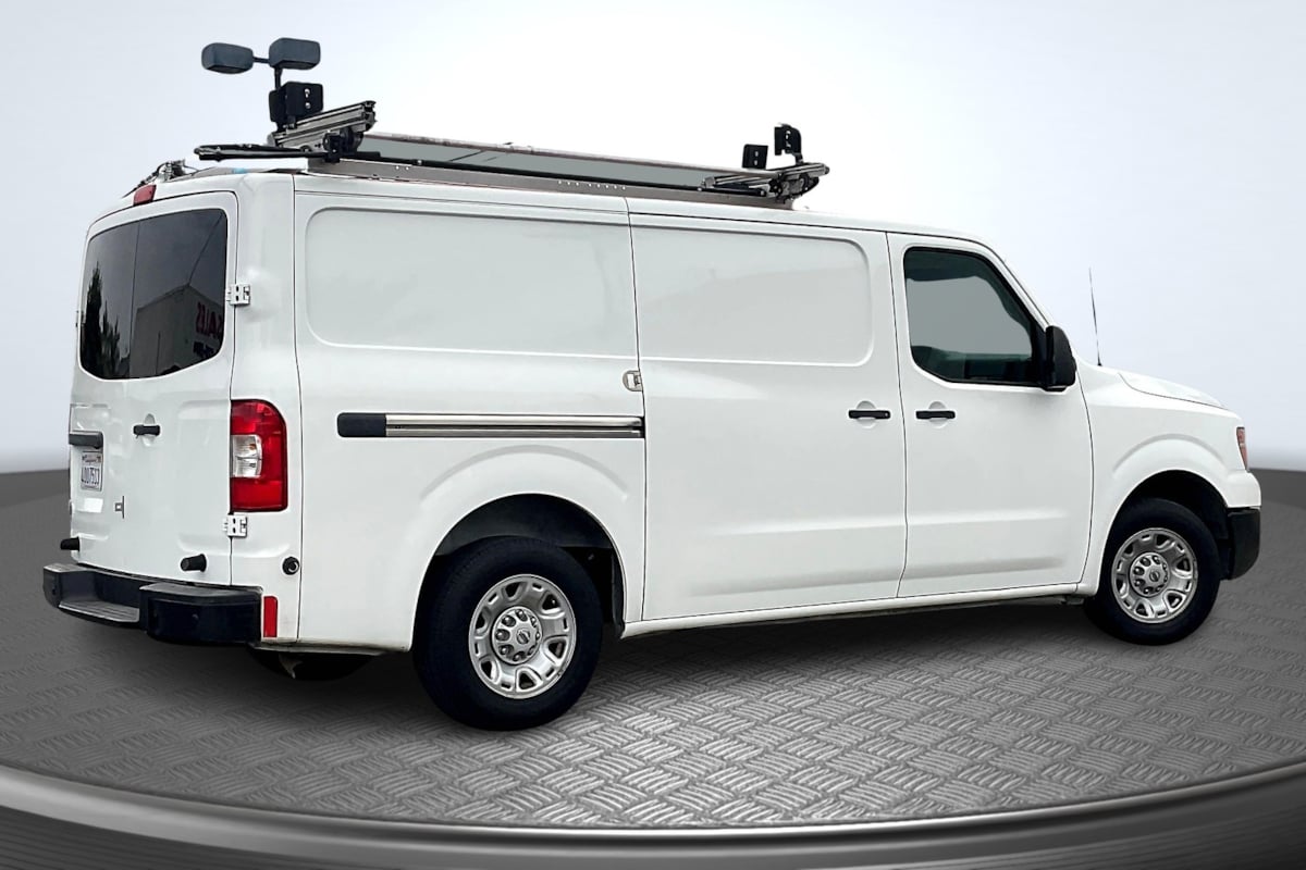 2018 Nissan NV Cargo SV - Photo 12