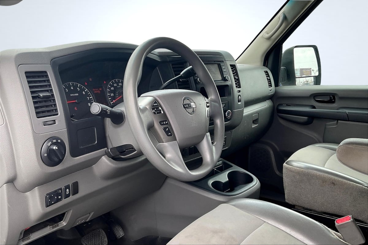 2018 Nissan NV Cargo SV - Photo 13