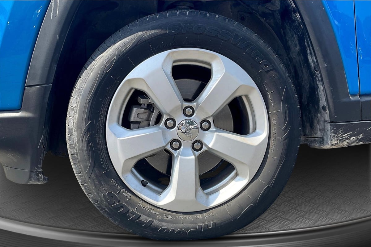 2018 Jeep Compass Latitude photo 8