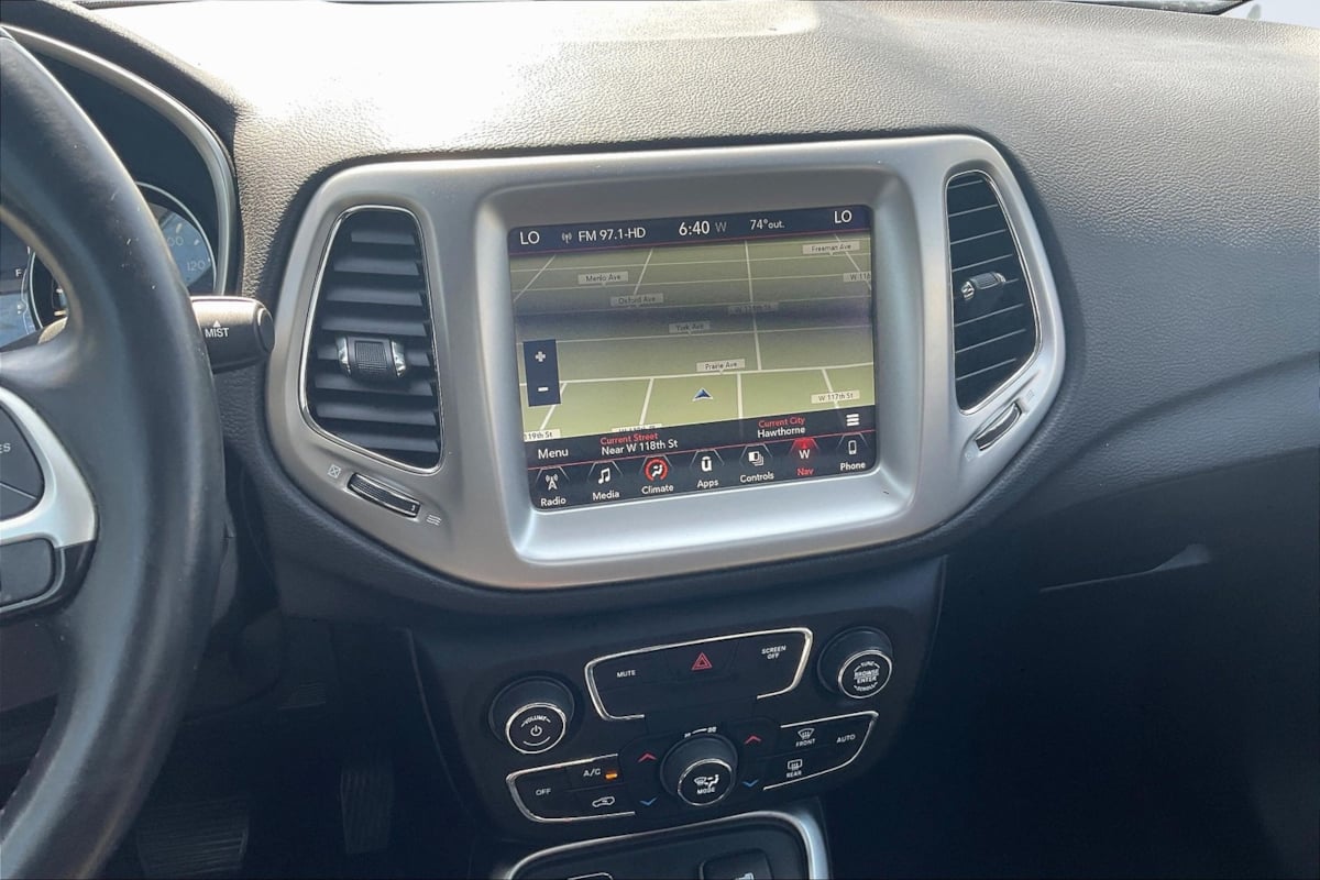 2018 Jeep Compass Latitude photo 6
