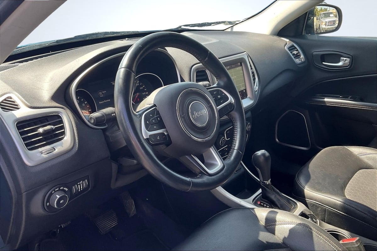 2018 Jeep Compass Latitude photo 13