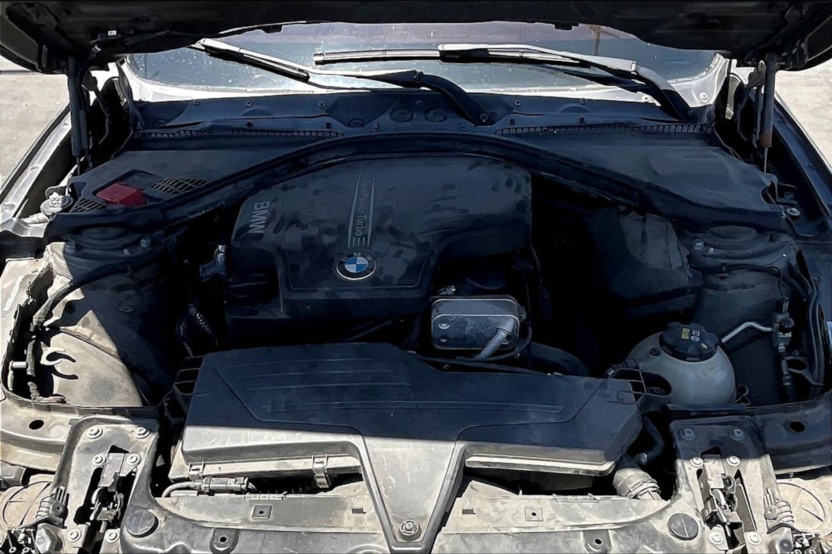 2015 BMW 3 Series 328i - Photo 10