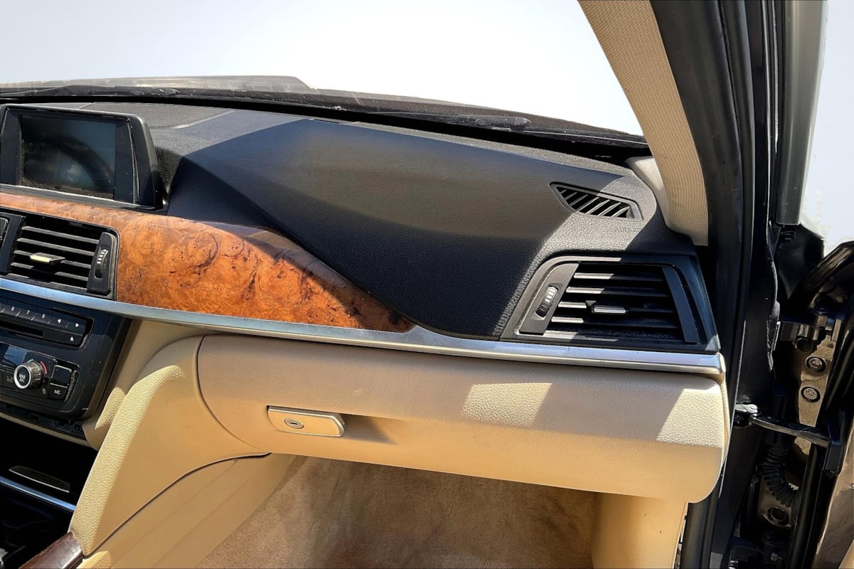 2015 BMW 3 Series 328i - Photo 17