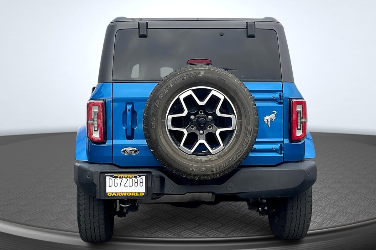 2021 Ford Bronco Outer Banks photo 4