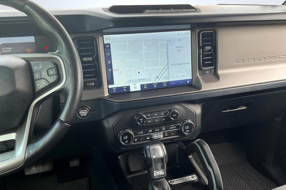 2021 Ford Bronco Outer Banks photo 6