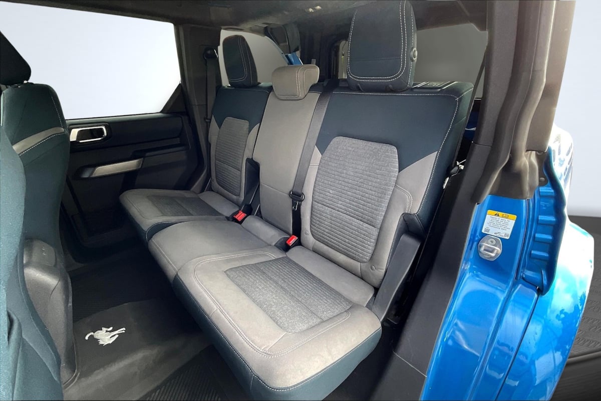 2021 Ford Bronco Outer Banks photo 25