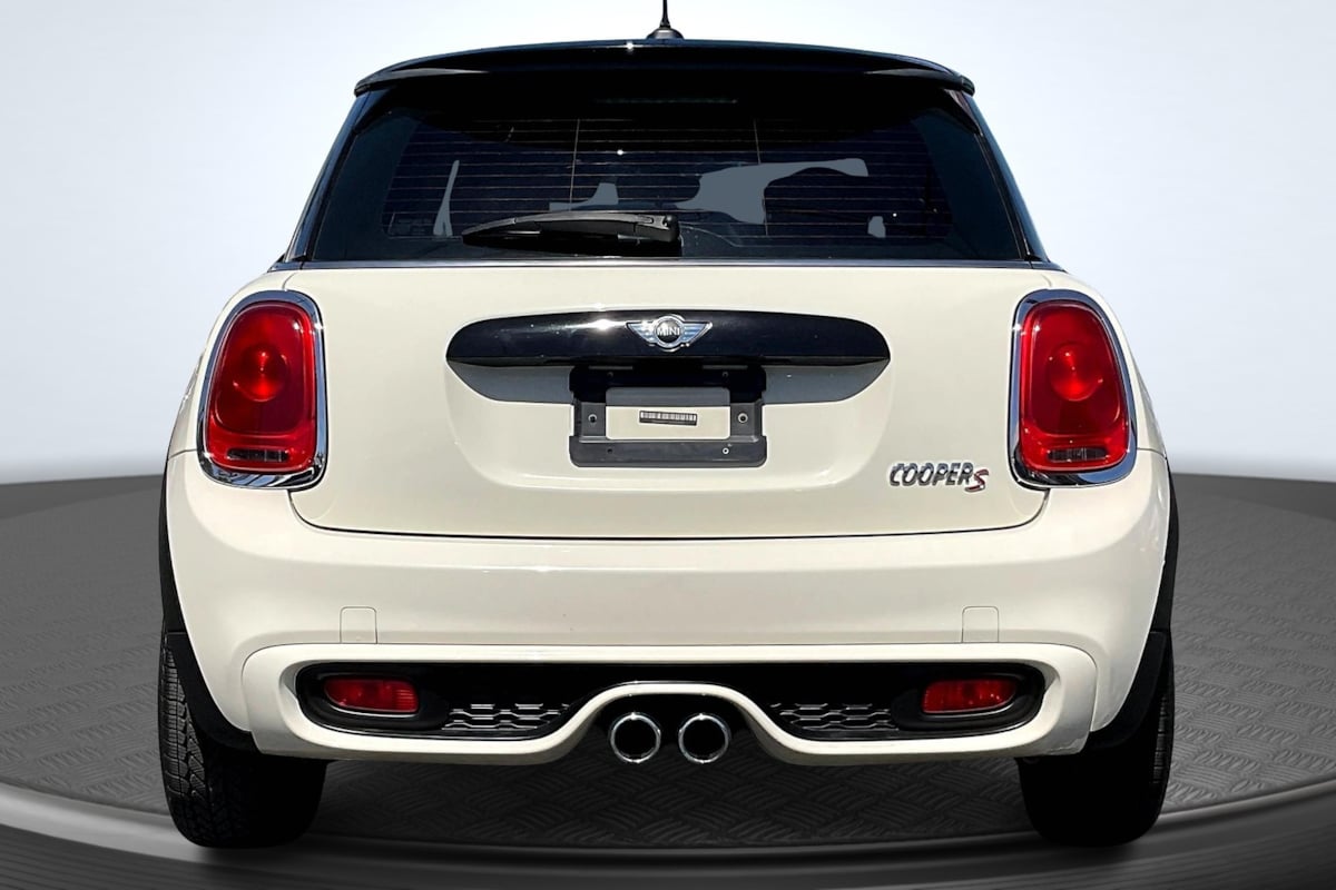 2015 Mini Cooper Hardtop S photo 3