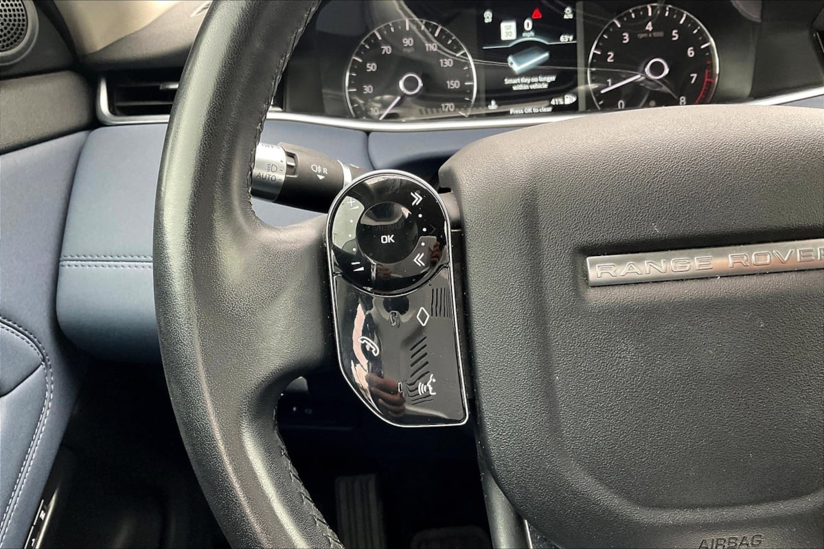 2020 Land Rover Range Rover Evoque S photo 16