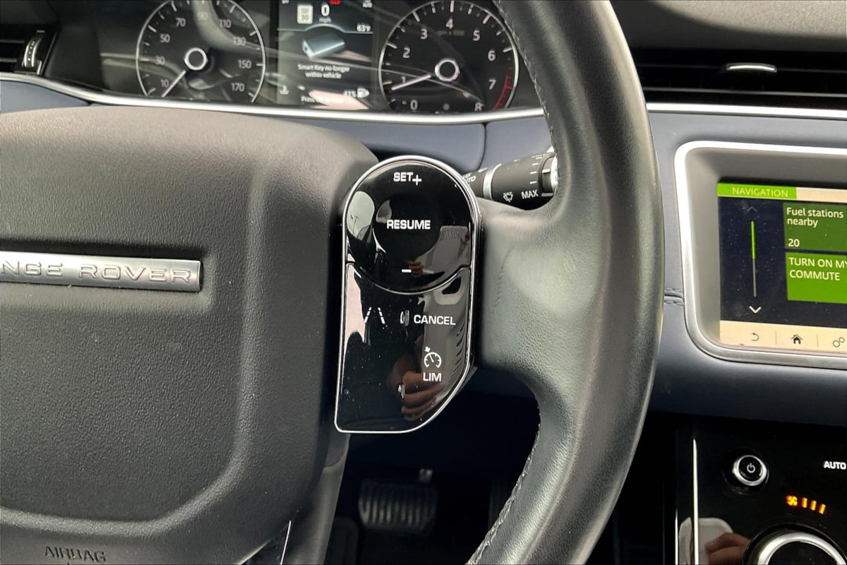 2020 Land Rover Range Rover Evoque S photo 17